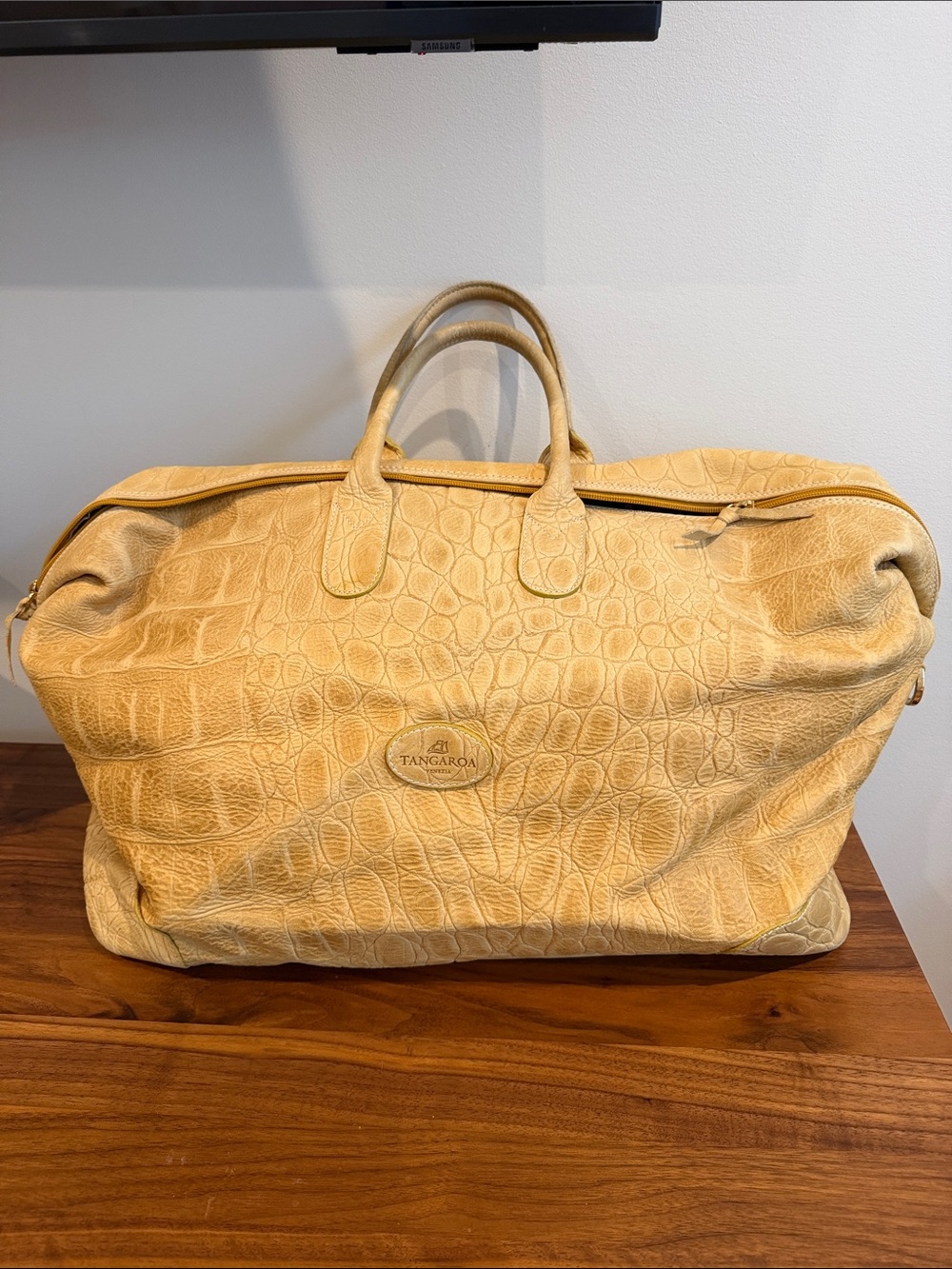 Tangaroa Venezia Yellow Textured Leather Travel Weekender Made in Italy